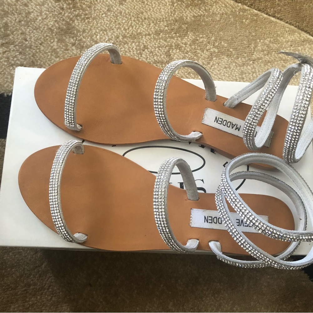 Steve Madden Garnish Rhinestone Sandals-7.5 - Picture 2 of 6